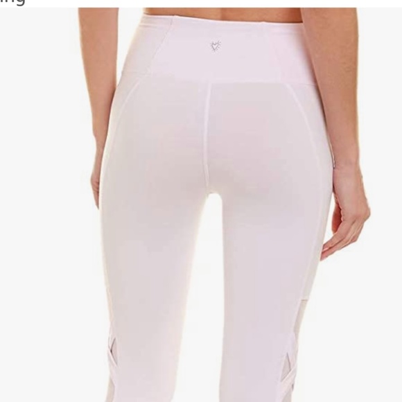 Betsey Johnson Women's Banded Criss Cross High Rise 7/8 Legging - Picture 3 of 3